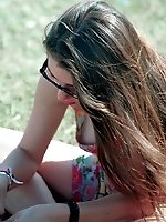 Upskirt pictures - Downblouse Shots upskirt pictures