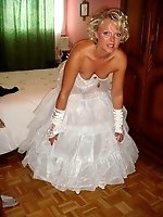 22 pictures - Naughty Brides upskirt photos