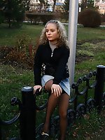 Upskirt pictures - Amateur upskirt pics