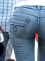 Upskirt pictures - Jeans Girls pics gallery