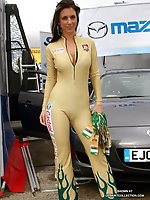 24 pictures - Cameltoe upskirt gallery