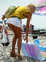 Upskirt pictures - Incredible dolls' upskirt shot in public places