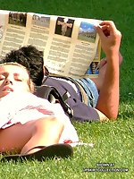 24 pictures - Cameltoe upskirt gallery