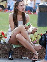 17 pictures - Upskirt sniper gallery
