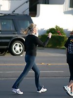 Upskirt pictures - Cameltoe upskirt gallery