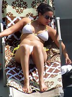 Upskirt pictures - Hot bikini shots from public beach