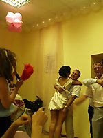 10 pictures - Naughty Brides upskirt photos