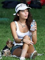 5 pictures - Upskirt sniper gallery