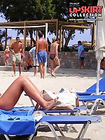 12 pictures - Bikini pic girls on the hunters cam