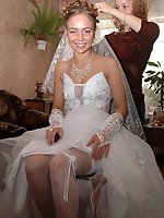 9 pictures - Gall of Hot Bride Dressed