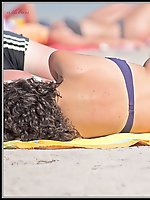 12 pictures - Beach pics of exciting bikini girls