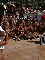 Upskirt pictures - Downblouse Shots upskirt pictures