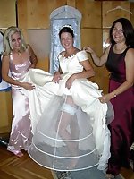 Upskirt pictures - Naughty Brides upskirt photos