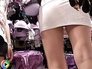 3 movies - View hq up-skirt video gallery