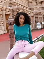 Upskirt pictures - Georgia Ames In Hindu America
