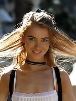 Upskirt pictures - Zoey Luna Dragons of Ivermectin