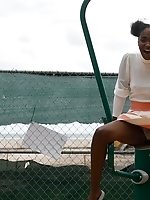 Upskirt pictures - Kelsey Jones Miami Pies