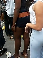 Upskirt pictures - Candid butts